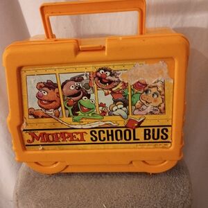 Vintage Yellow School Bus Lunch Box - Design